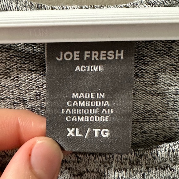 🛍️ 3/$15 Joe Fresh T-Shirt Dress - Picture 3 of 3